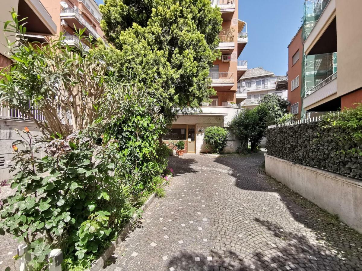 Apartmán Cozy San Pietro Řím Exteriér fotografie